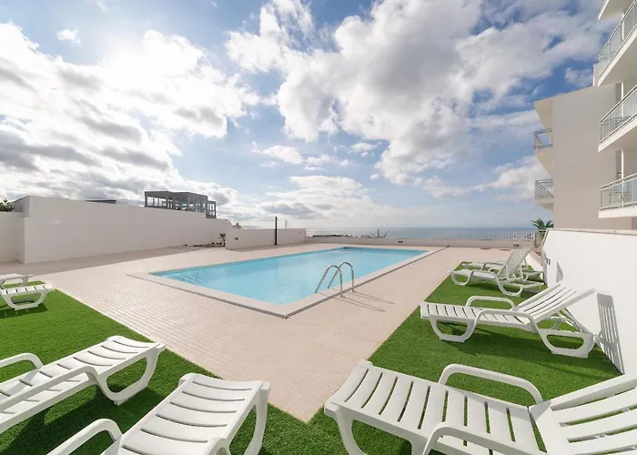 Apartment Views Aa - By Sch Nazare
